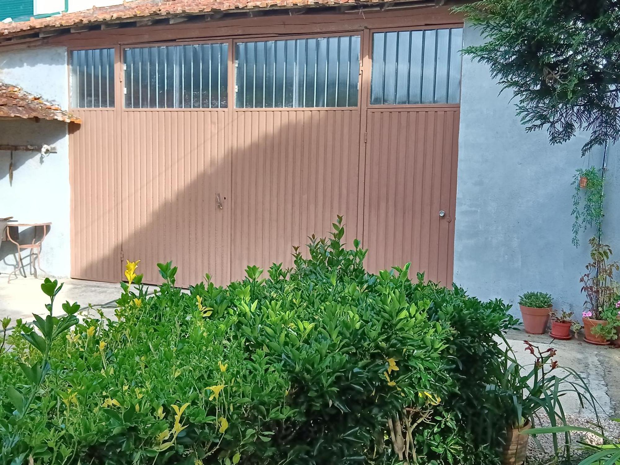 Casa Da Vovo Ceu - Casa De Campo Gandaresa - Country House, Entre Coimbra E Aveiro, A 15 Minutos Carro Praia Mira - Quintal Com Piscina Insuflavel カンタニェデ エクステリア 写真